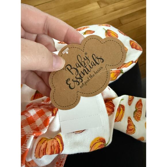 NWT Baby Essentials 2 piece pumpkin fall infant outfit with matching headband - Picture 2 of 7